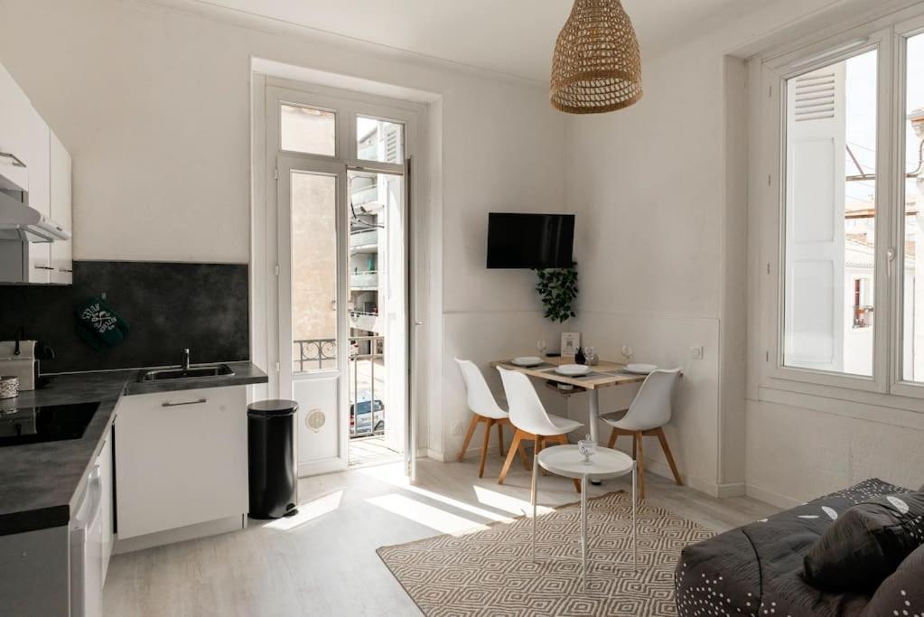 Charmant Studio Arbore Et Climatise Carcassonne Buitenkant foto